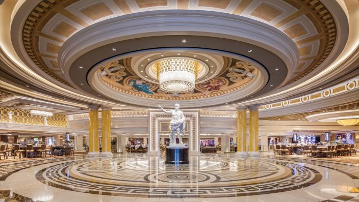 Roman-style Caesars casino interior design